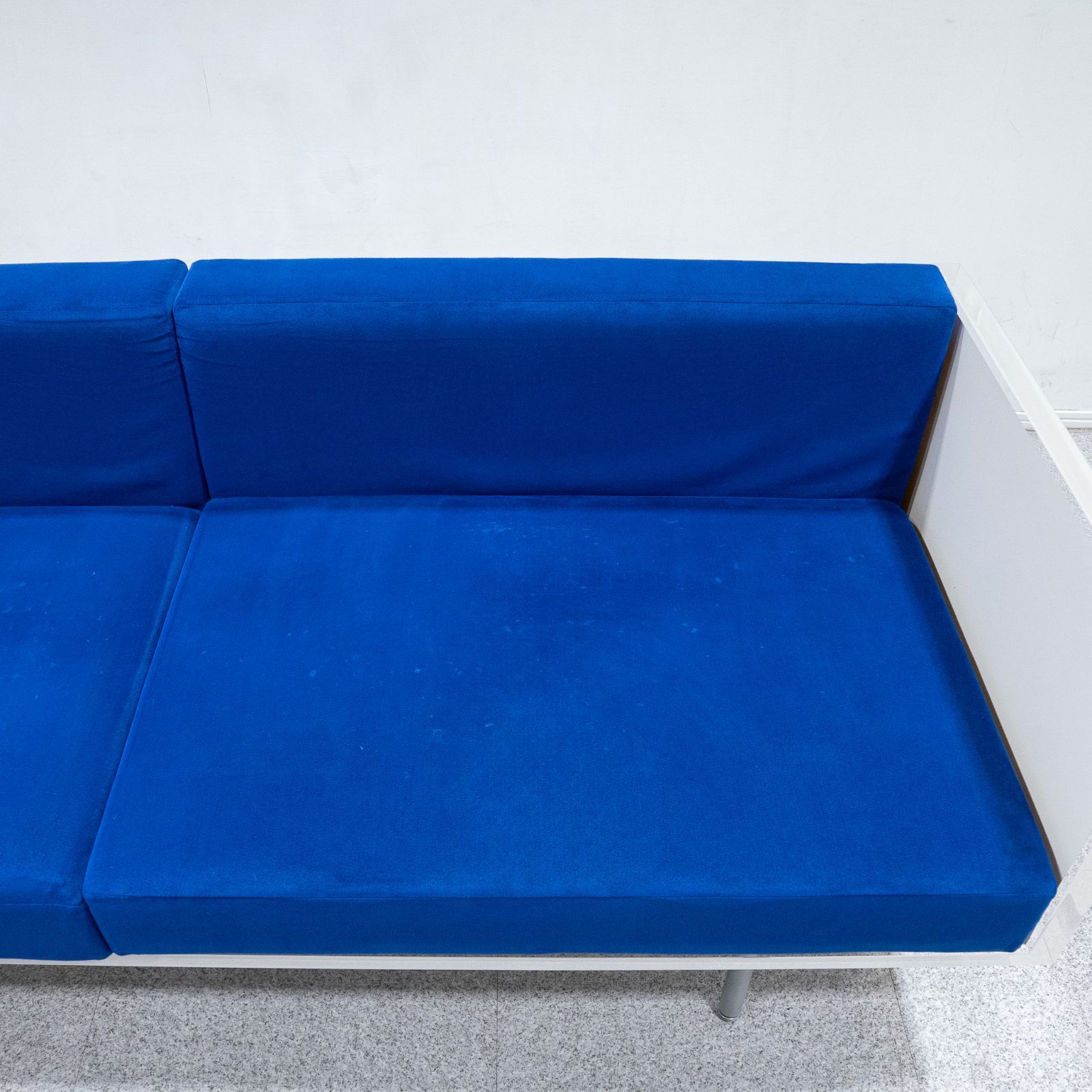 中古品】Cassina ixc. カッシーナイクスシー AQUA CUBE アクアキューブ 2.5人掛け ソファ ファブリック ブルー 岸 和郎  定価57万 - メルカリ