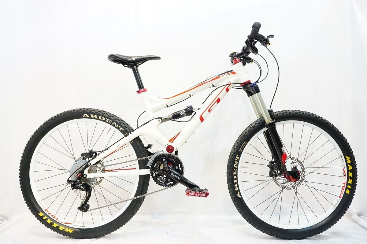 GT FORCE 2.0 2012年モデル GT 「ジーティー」 FORCE 2.0 2012年モデル マウンテンバイク