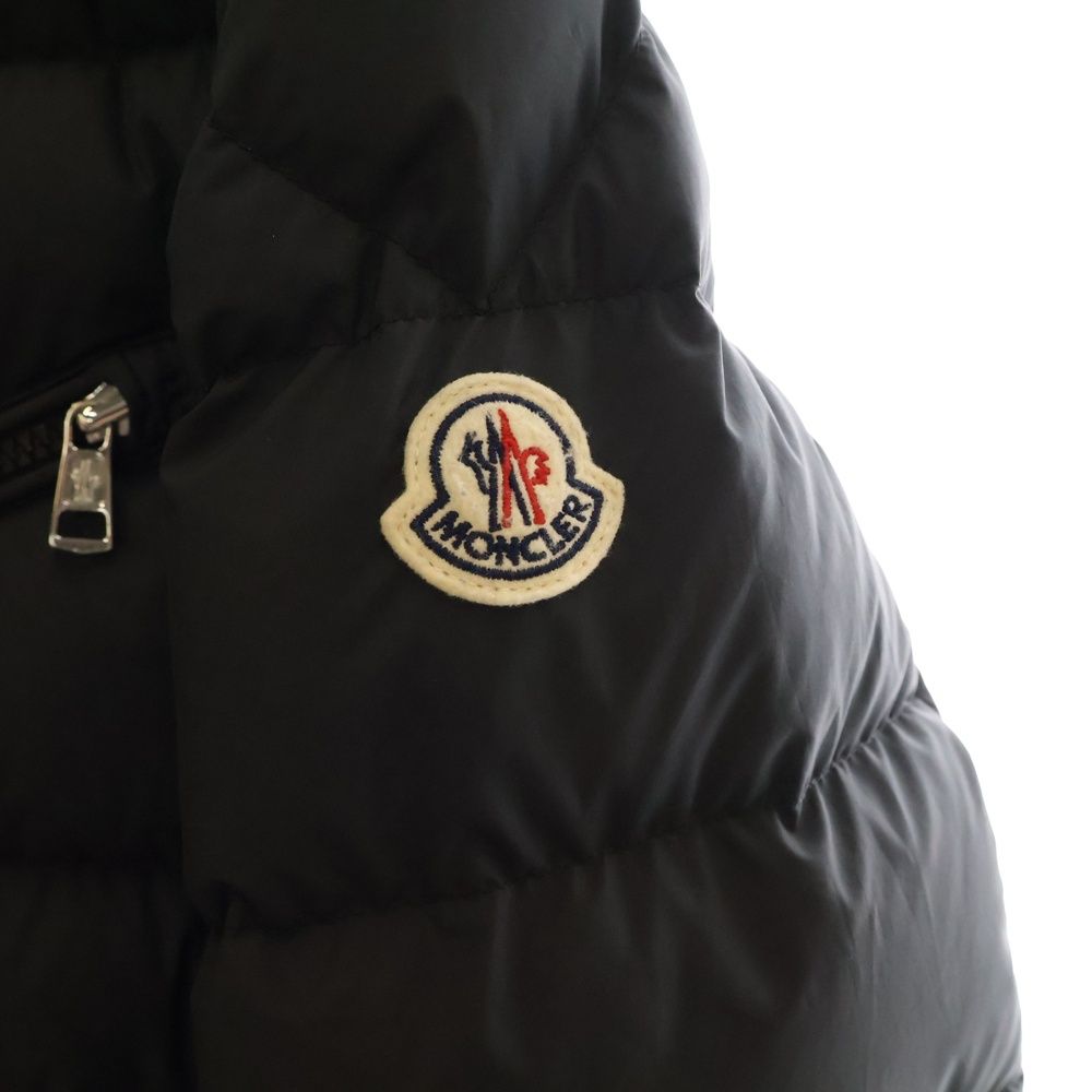 MONCLER (モンクレール) AUTHIE GIUBBOTTO I20911A00075 54A81 ロゴ