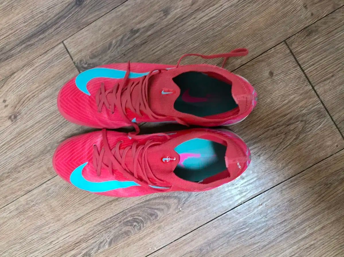 NIKE ナイキ マーキュリアル ヴェイパー 16 プロ tf 270 プッサルファ