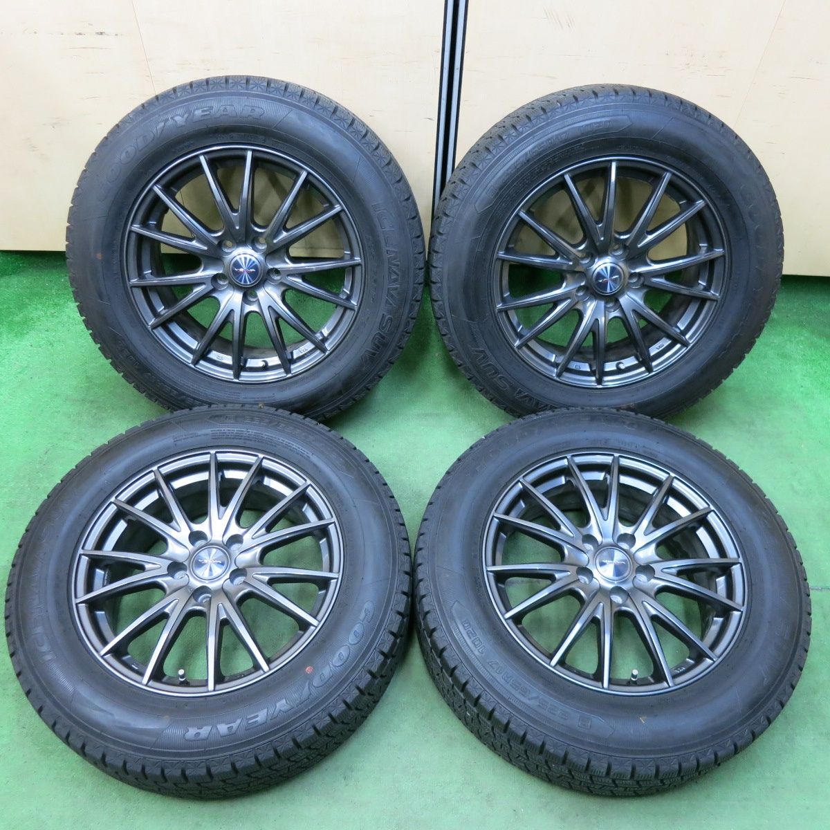 グッドイヤー アイスナビ 225/65R 17 スタッドレス たすかる 直接引取限定