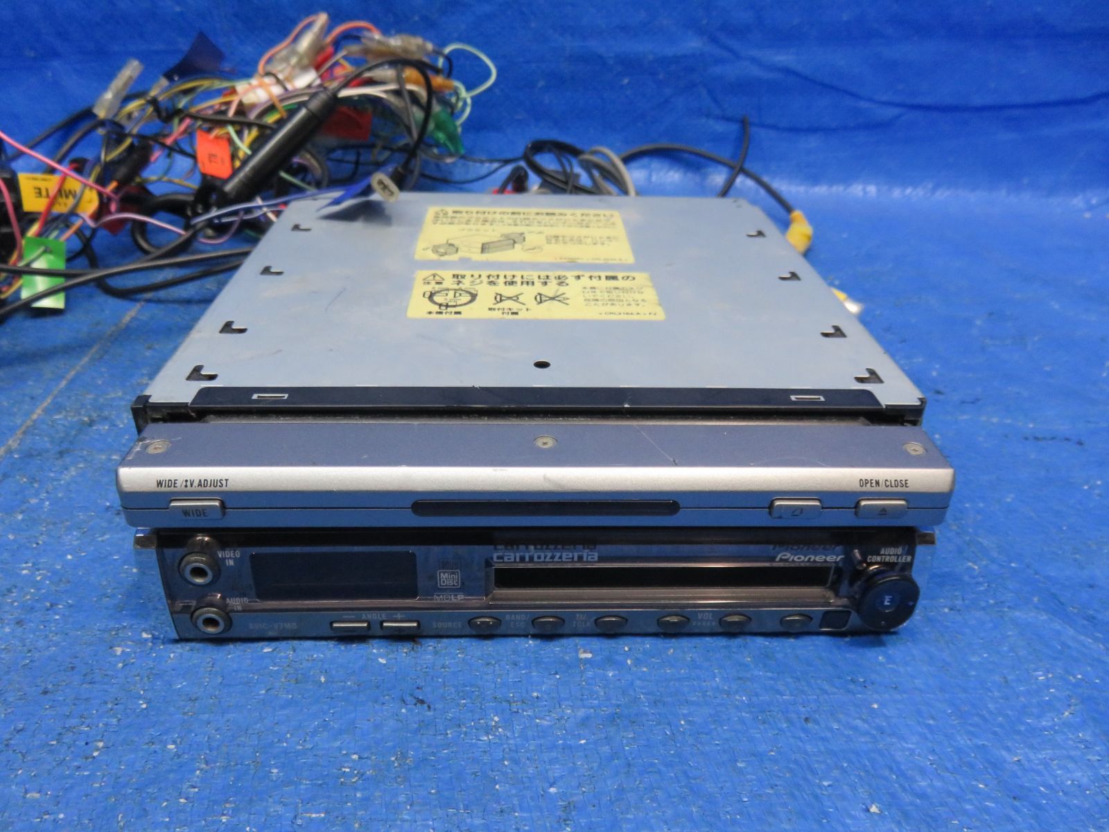 カロッツェリア carrozzeria | AVIC-MRZ088 DVD・USB・ワンセグ対応 NAVI カロッツェリア　DVDナビゲーションユニット　カロッツェリア　モデル：AVIC-ZH09CS　シリアルNO:KJMH017892JP　＃hyj　NSP237720