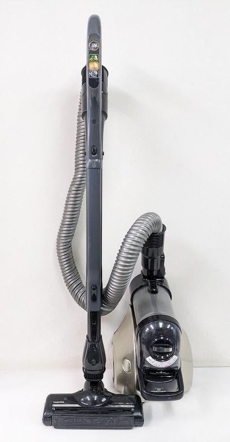 TOSHIBA VC-C12-R サイクロン式掃除機 2013年製 TOSHIBA VC-C12-R 2013年製 サイクロン掃除機 キャニスター型
