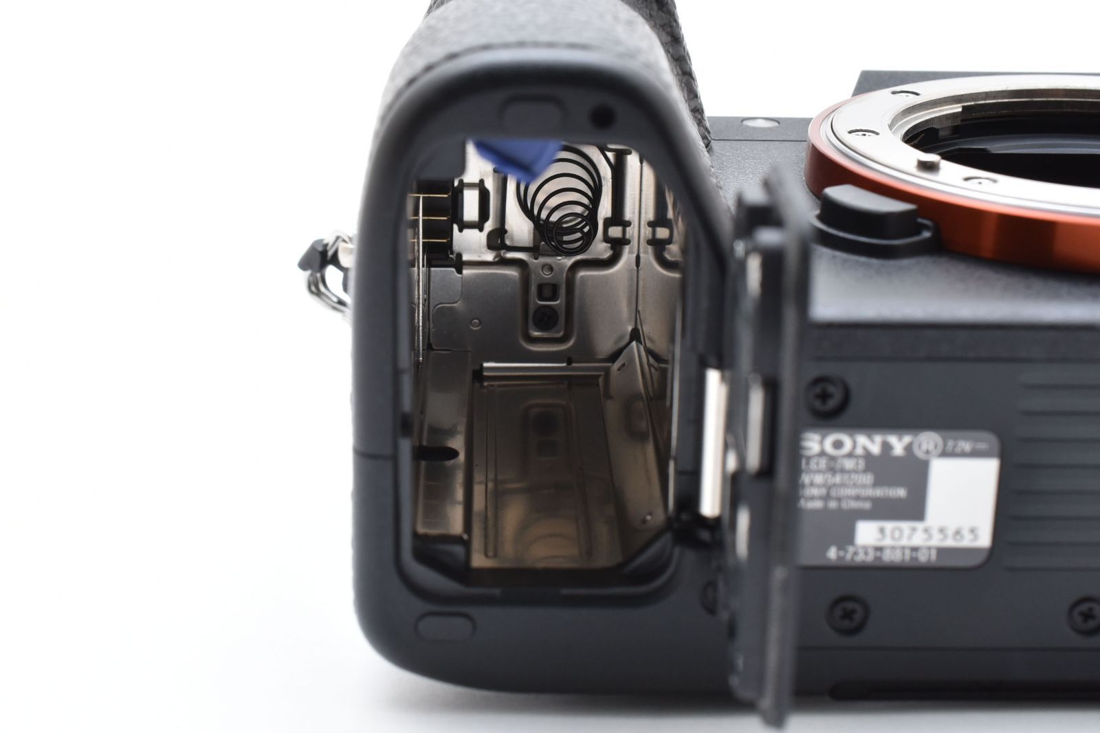 【ショット数17,641回】SONY α7III ボディ フルサイズミラーレス一眼カメラ「α7III」レンズキット | ソニー