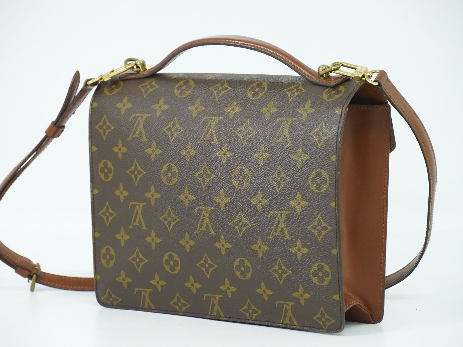 LOUIS VUITTON ルイ ヴィトン モノグラム モンソー バッグ モノグラム モンソー 詳細情報とお値段【ルイ・ヴィトン・ナビ！】
