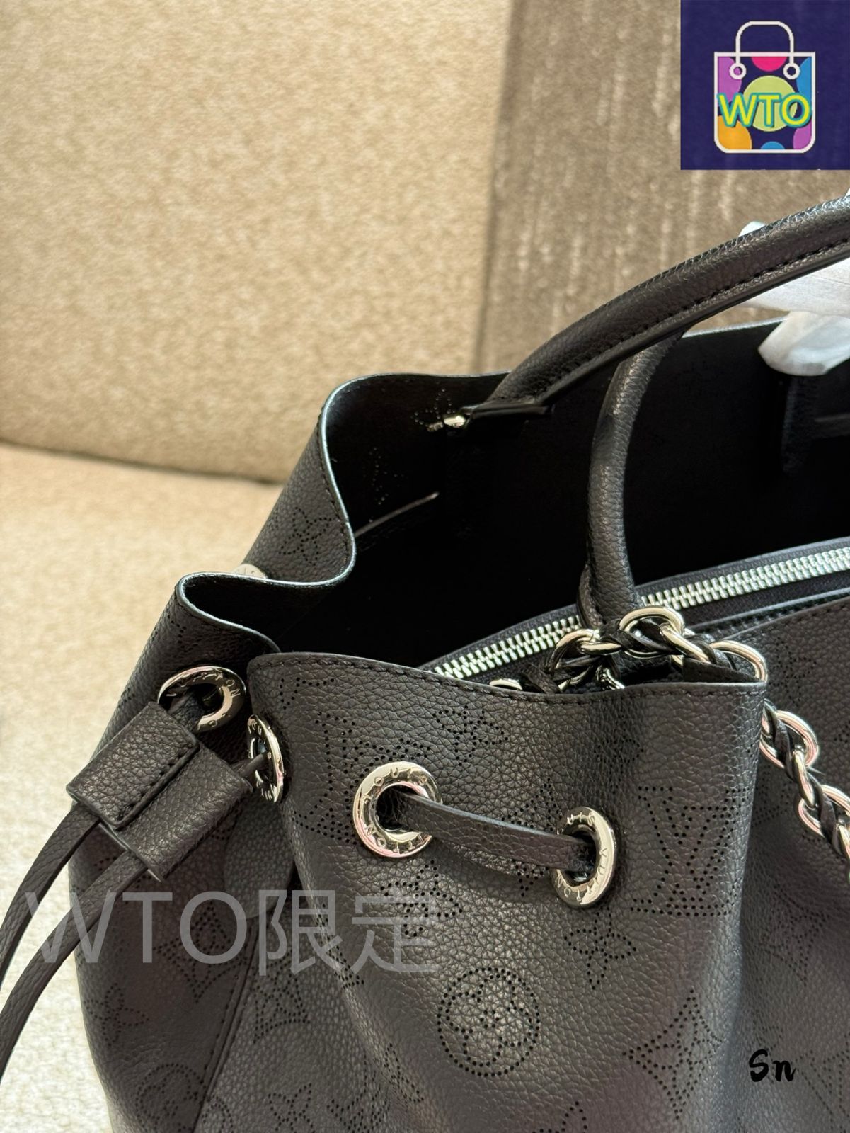 今日WTO】Louis Vuitton Bella Mahina Drawstring Bag・ルイ