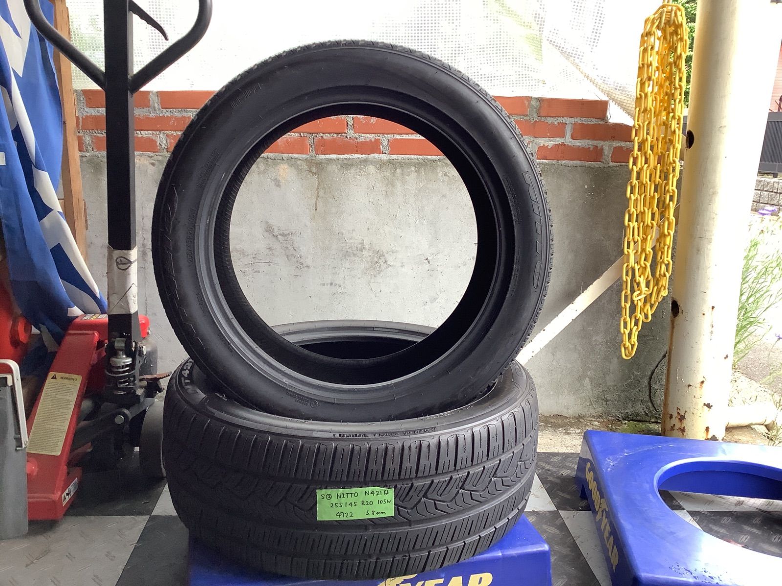 み 255|45R20 NITTO NT421Q ニットウ NT421Q タイヤ2本