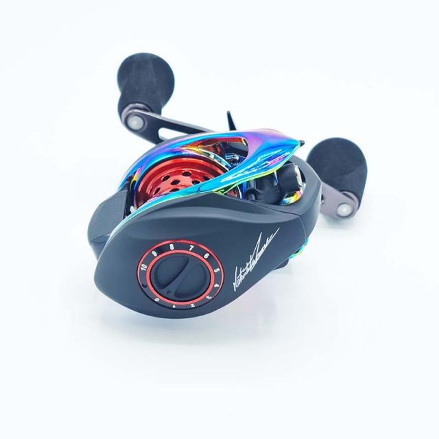 グラビアスオーロラレッドリミテッド８.１Ｌ ジーニアス グラビアス K.IMAEオーロラ KTFリミテッド2025