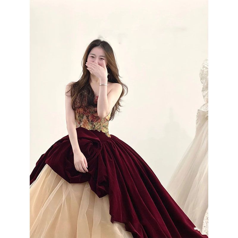 ストラップレス エンゲージメント