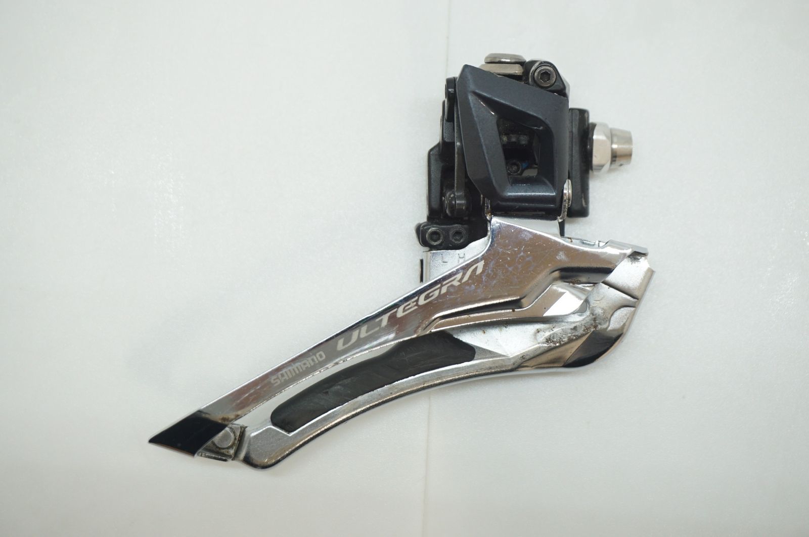 SHIMANO 「シマノ」 ULTEGRA FD-R8000 フロントディレイラー / バイチャリ福岡店