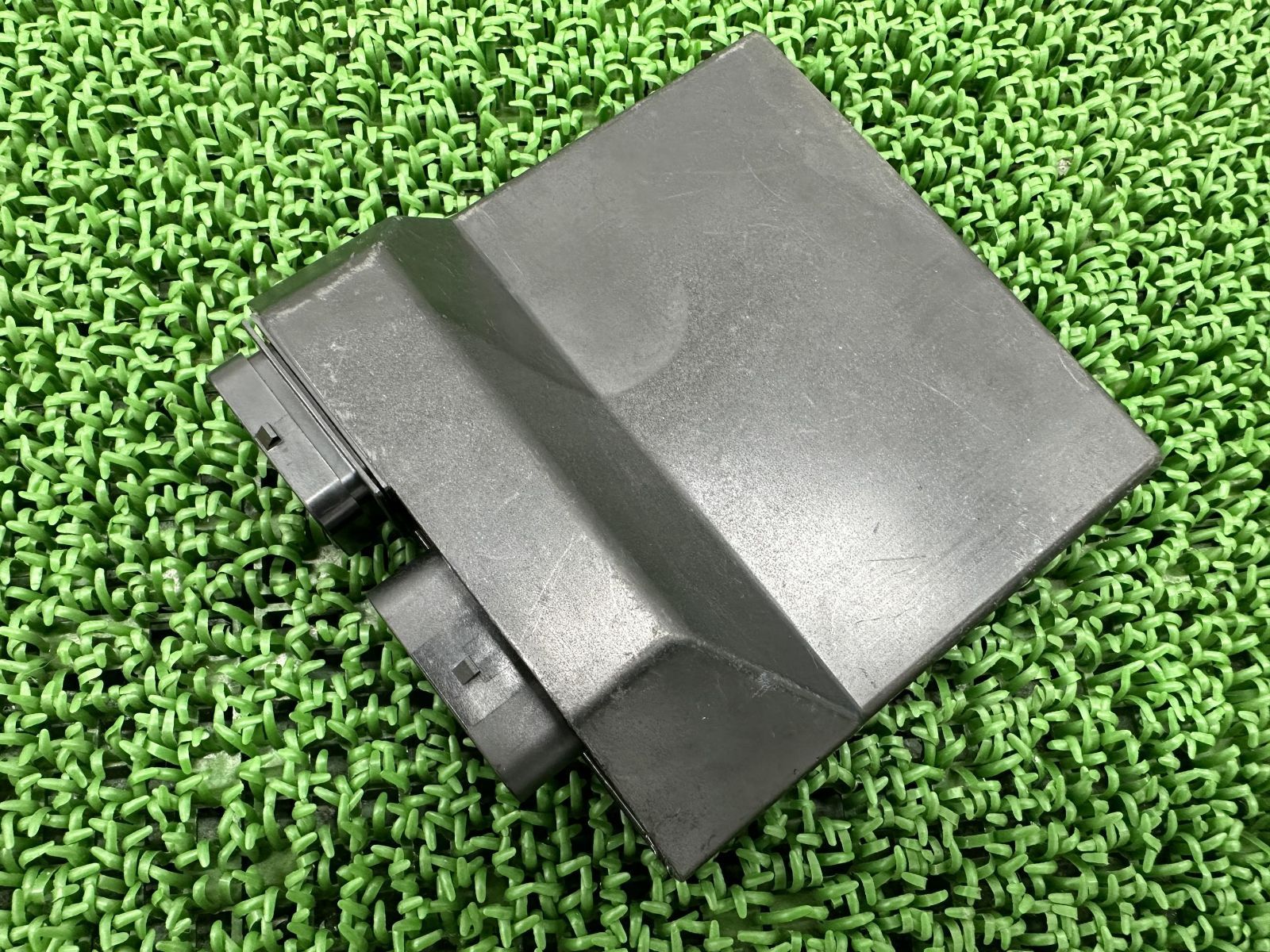 MT-09 ECU ヤマハ 純正 中古 バイク 部品 RN52J ECM エンジンコントロールユニット 修復素材に 機能的問題なし 車検 Genuine