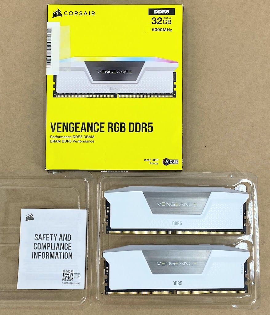 CORSAIR DDR5-6000MHz デスクトップPC用メモリ VENGEANCE RGB DDR5 16GB×2枚 ホワイト