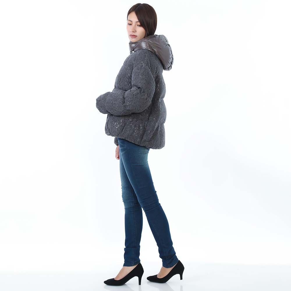 レース ダウンジャケット