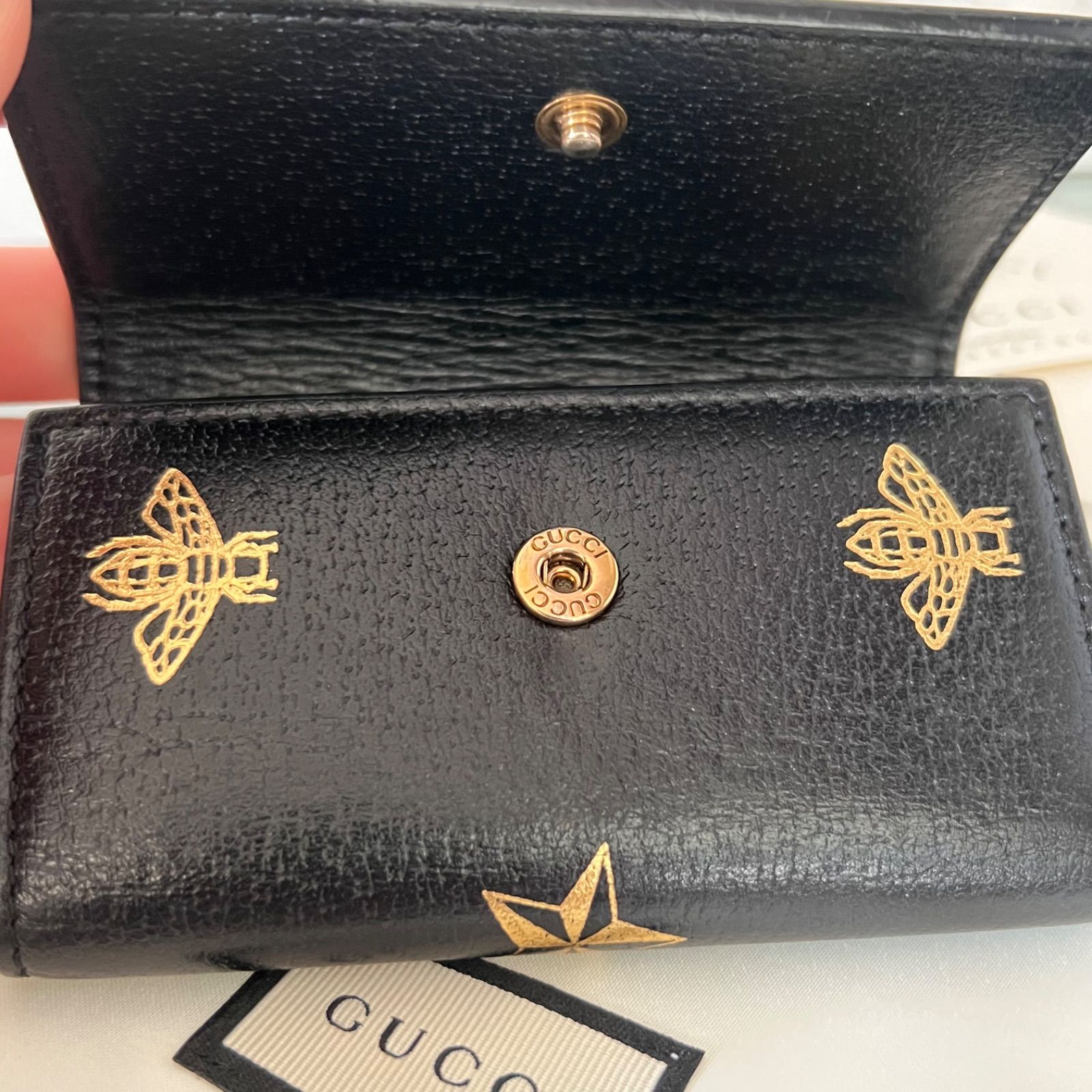 GUCCI グッチ キーケース 6連 ブラック ゴールド キーリング Bee star