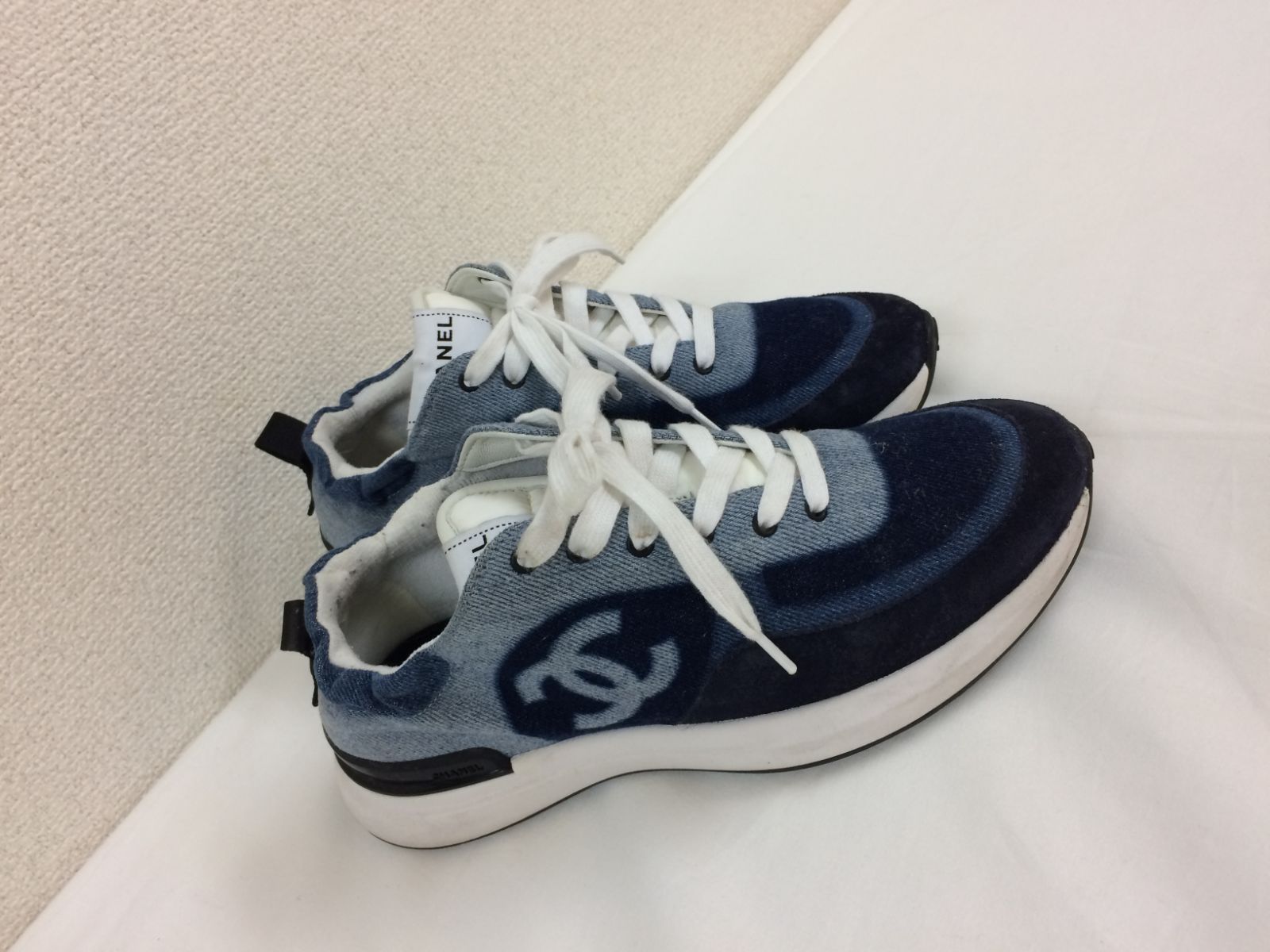 ミキティ良品❤箱付き☆CHANEL【シャネル】ココマーク フラットシューズ シャネル(CHANEL)シャネル ココマーク スニーカー 靴 レディース