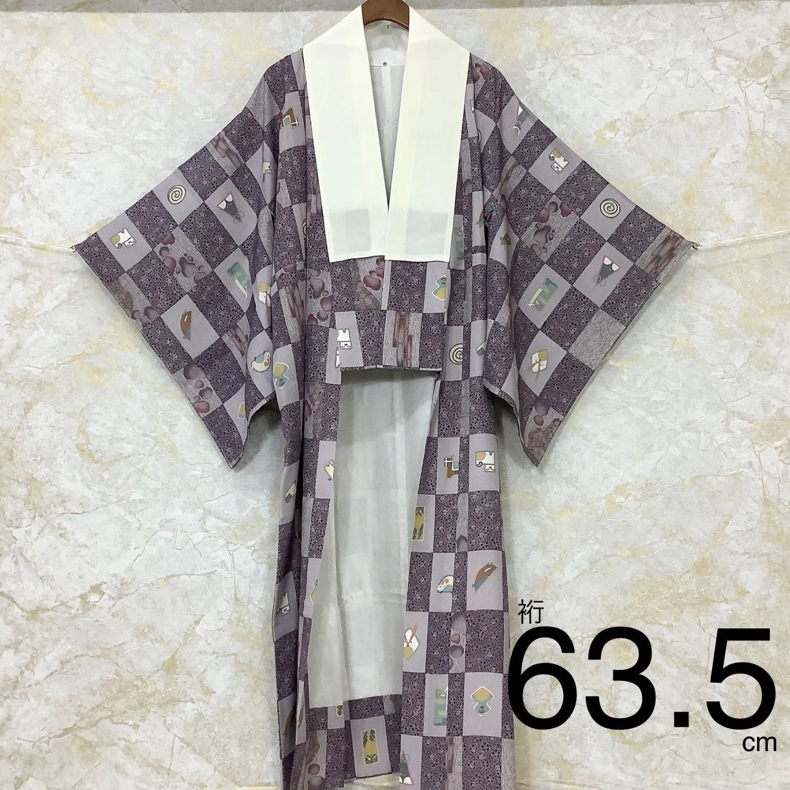 kimono+one◆未使用同然◆長襦袢◆友禅資格◆干支模様◆正絹◆半襟付き◆広襟◆袷◆仕付け糸付き◆裄63.5肩丈125◆干支模様◆小紋紬附下訪問着留袖袷単衣夏着物◆K1036