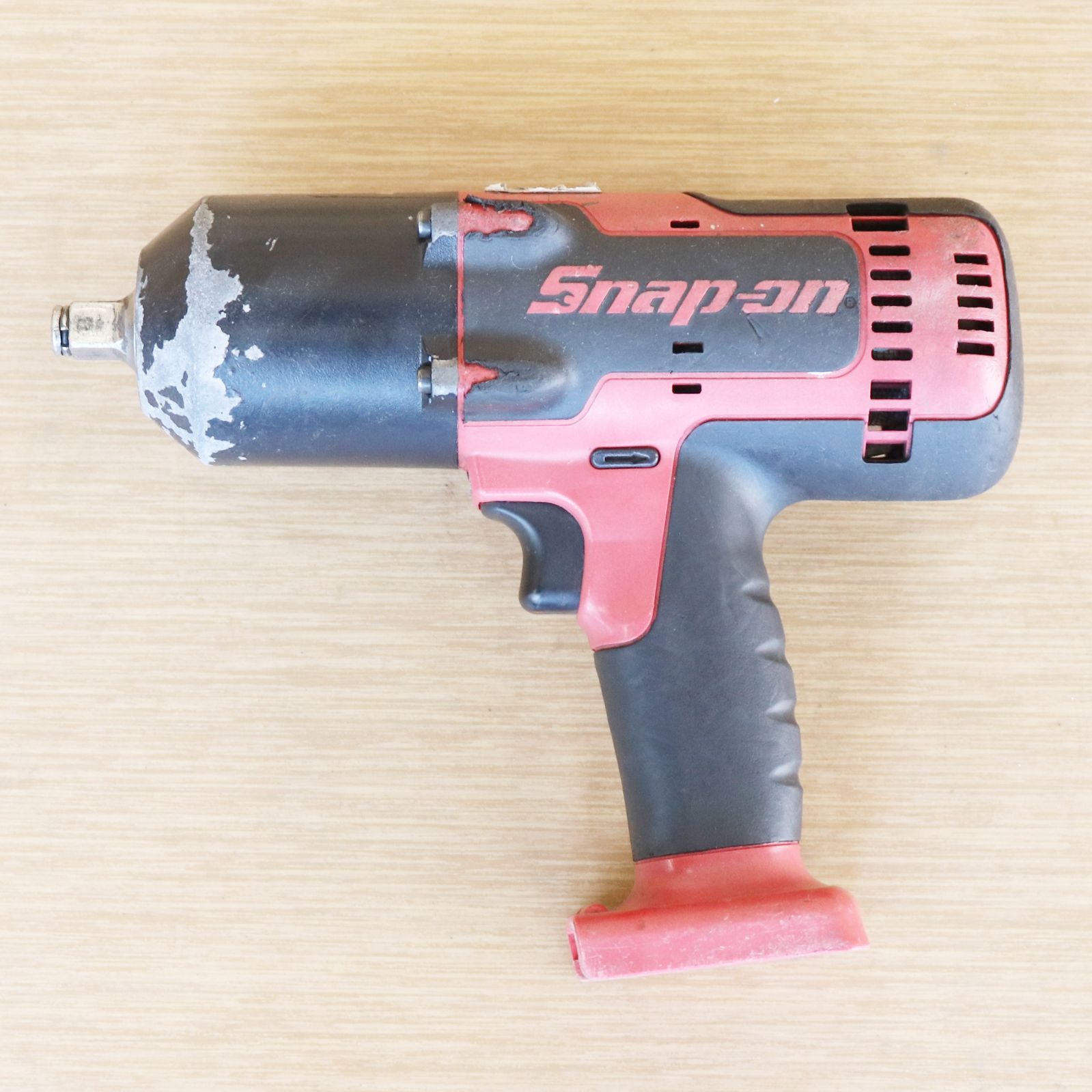 新潟発 Snap-on インパクトレンチ CTJ8850 本体のみ 動作確認済 新潟発 Snap-on インパクトレンチ CTJ8850 本体のみ 動作確認済
