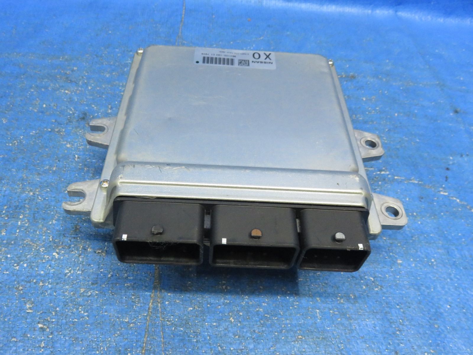 LA7182 日産 スカイライン CKV36 エンジンコンピュータ エンジンコントロールユニット 純正 MEC-105-180 V36 稼働車外し