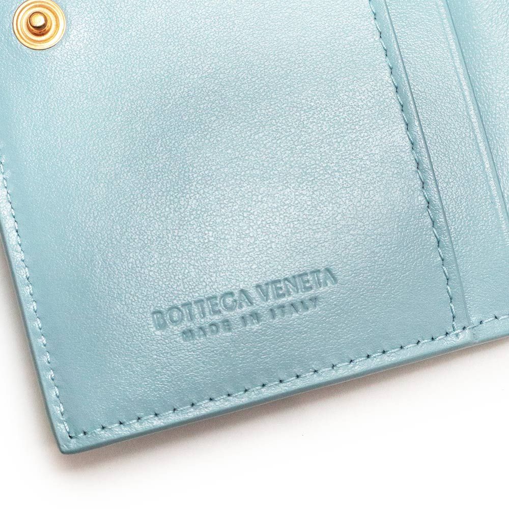 美品✨ボッテガヴェネタ ラウンドジップ 長財布 マキシイントレチャート ブルー ボッテガヴェネタ マキシ イントレチャート カセット ミディアム