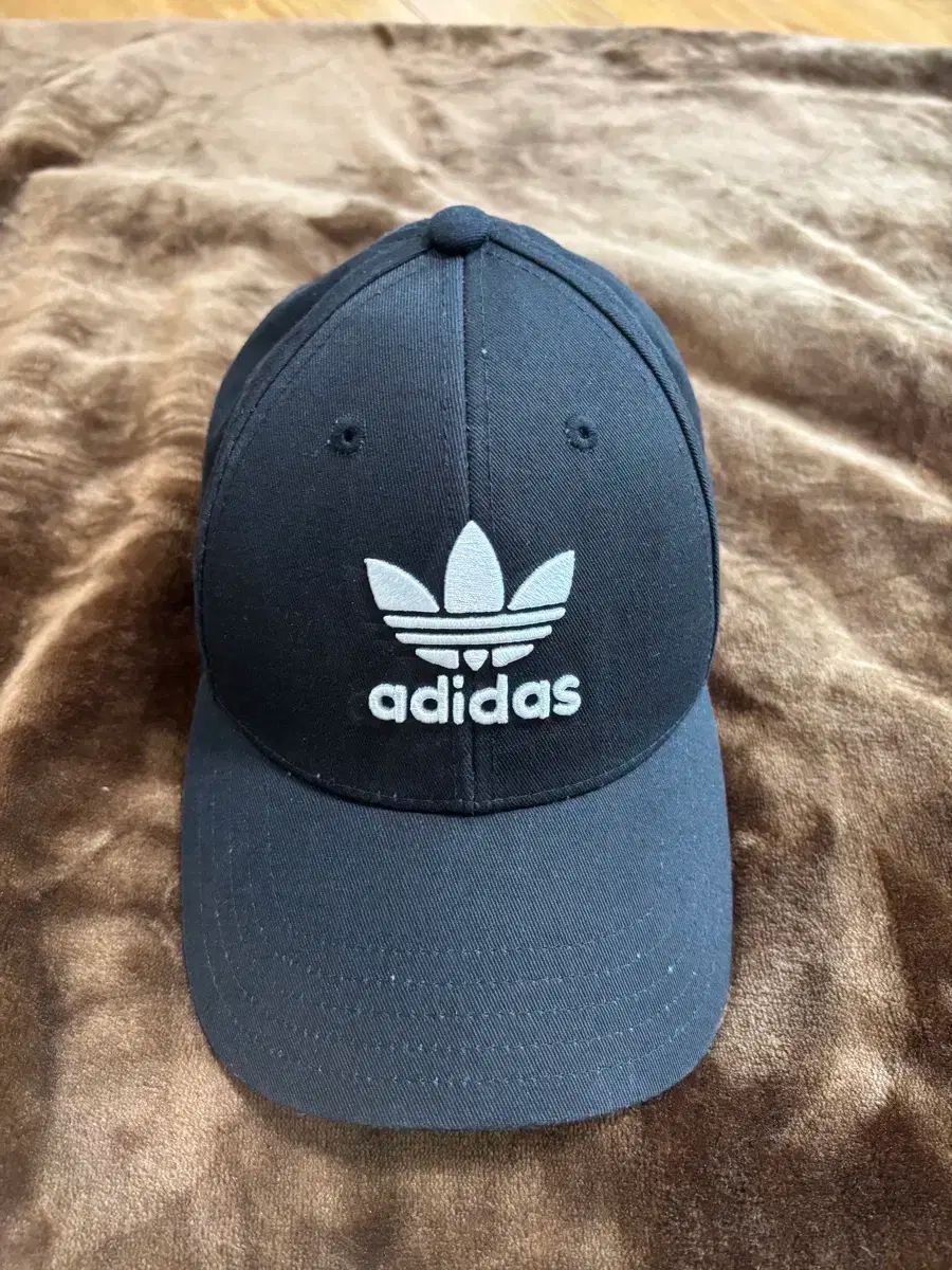 【雷市場（ポンジャン）商品韓国直送】 Adidas(アディダス) ボールキャップ