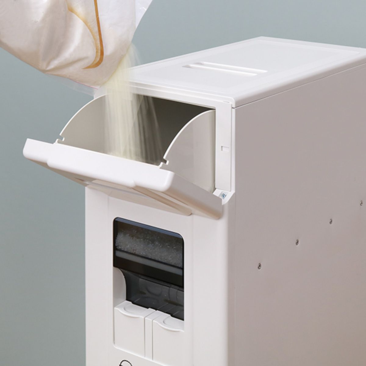 ジャンク扱い]霧島レイ レーダー探知機 lei03+ ジャンク扱い]霧島レイ