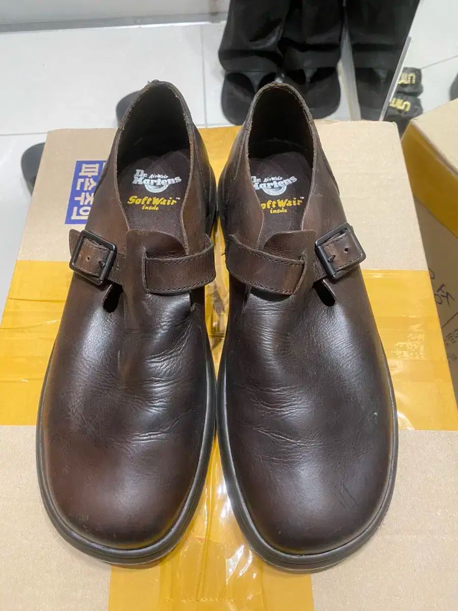 【雷市場（ポンジャン）商品韓国直送】DR. MARTENS(ドクターマーチン) パトリシア UK9 280
