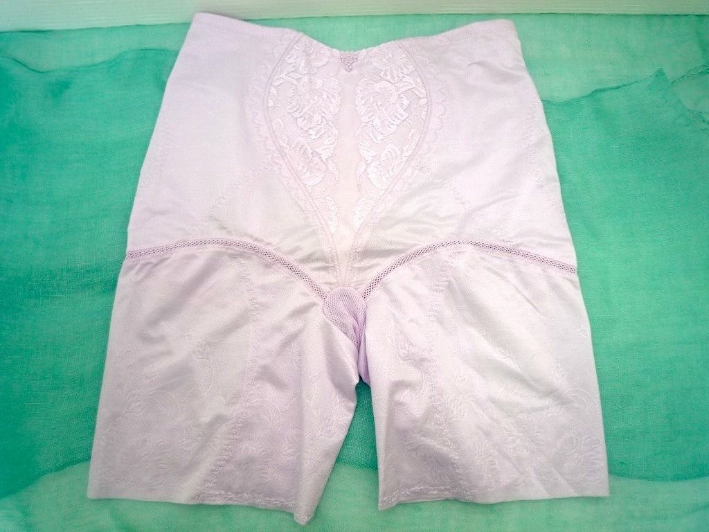 定価31900円 シャンデール ベル 最 補正下着 ロングガードル Size82 ピオニーパープル 立体成形 メッシュテープ ヒップアップ CP5