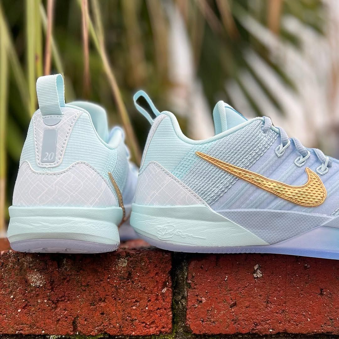 NIKE SABRINA 3 GS 'BLUE PRINT' ナイキ サブリナ 3 キッズ 女性