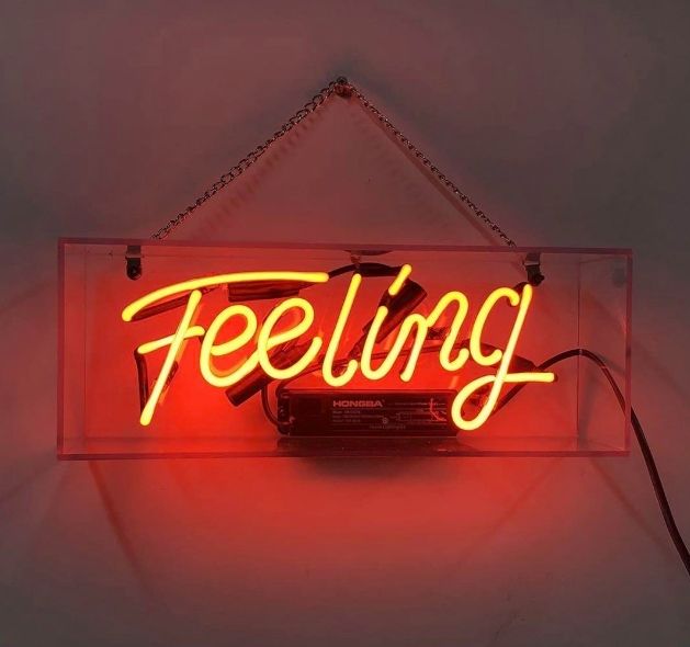 オリジナル ネオンサイン Feeling アクリルケース取付簡単 オリジナル ネオンサイン Feeling アクリルケース取付簡単
