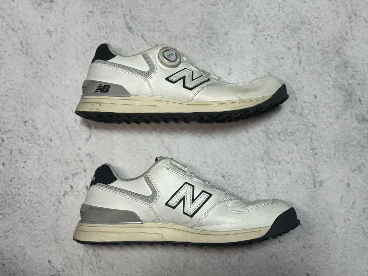 ニューバランス 574 ゴルフシューズ 245mm