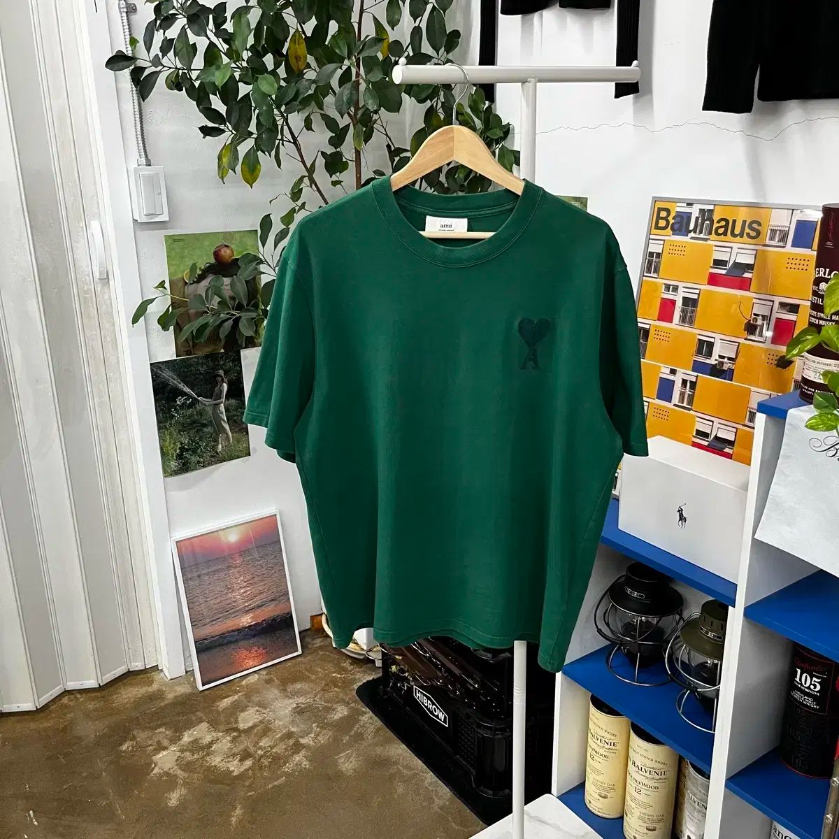 ハート AMI PARIS(アミ パリス) Tシャツ・カットソー(メンズ) - 海外通販のBUYMA AMIPARIS アミパリス　半袖Tシャツ　ハート