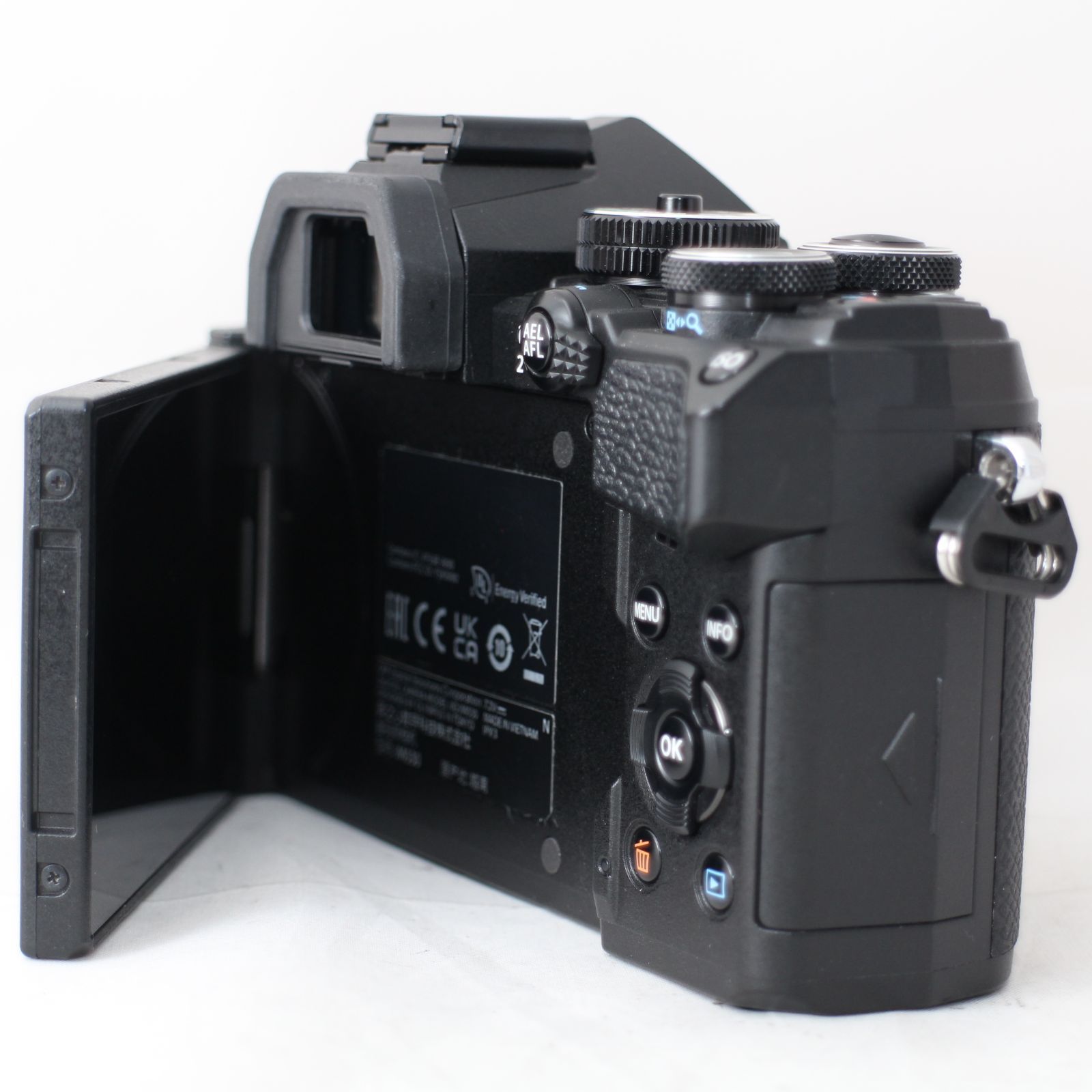 ☆新品級・ショット数5213☆ OM SYSTEM オリンパス OM-5 ボディ ☆新品級・ショット数5213☆ OM SYSTEM オリンパス OM-5 ボディ
