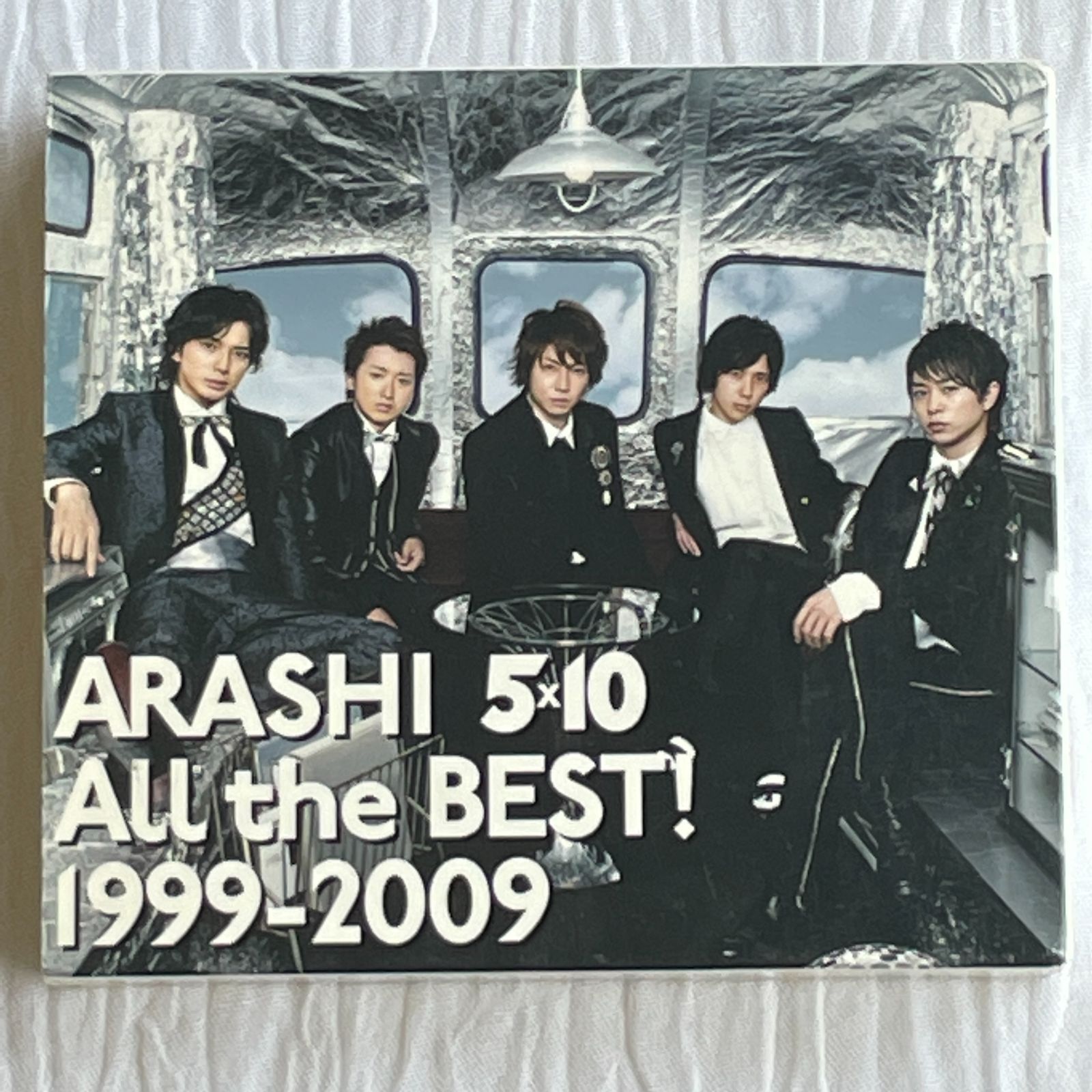 嵐 ARASHI 5×10 All the BEST! 1999-2009|中古 - メルカリ 嵐 ARASHI 5×10 All the BEST! 1999-2009|中古 - メルカリ