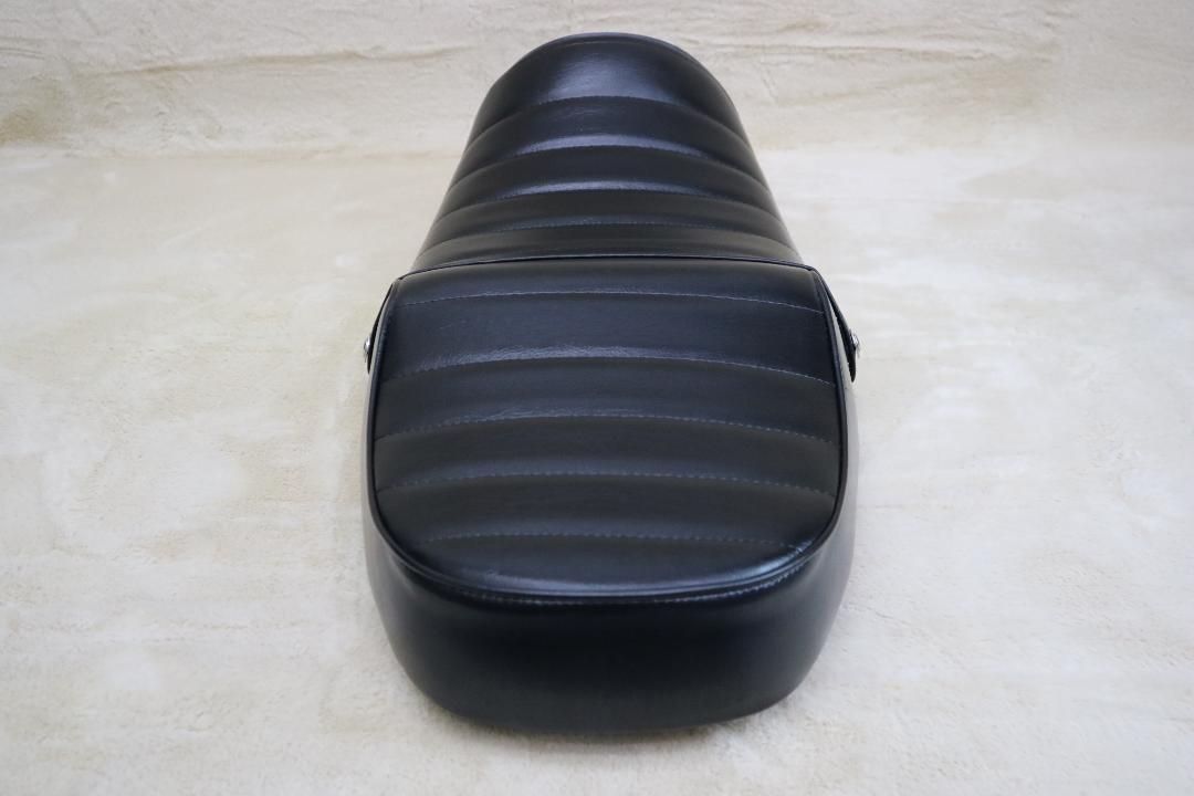 CB400F 新あんこ 鋲打ち 黒皮 タックロールシート/400four 楽天市場】旧CB400F鉄板 鋲打ち 純正仕様シート あんこ