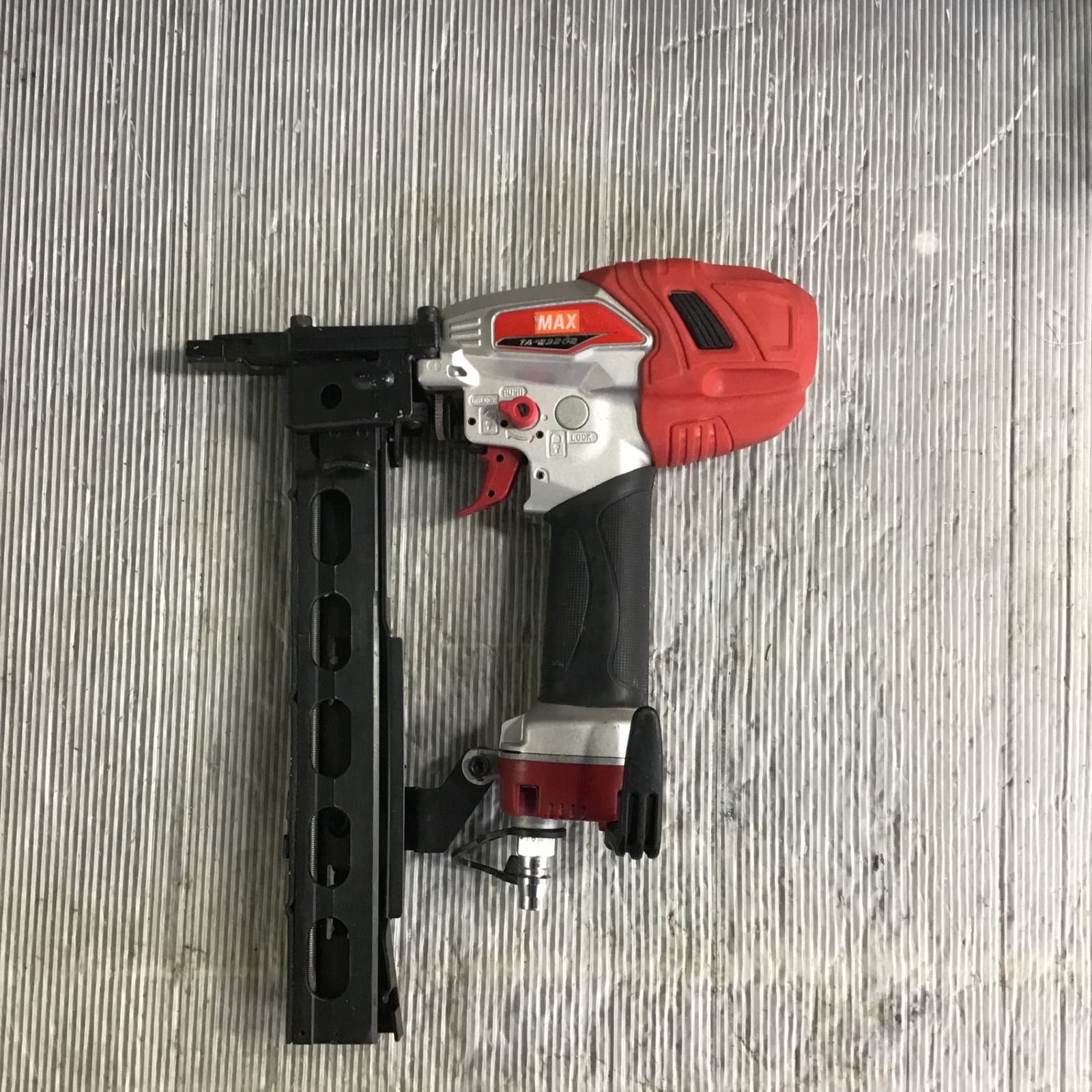 マックス(MAX) 常圧内装エアタッカ TA-232G2/4MA内装【草加店】