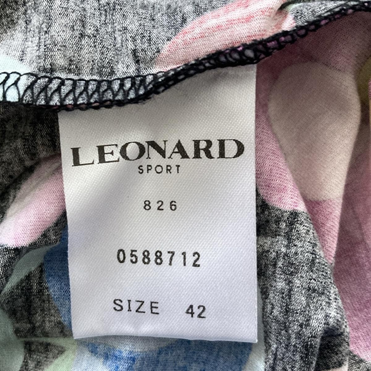 LEONARD SPORT(レオナールスポーツ) チュニック サイズ42 L レディース美品 - 黒×ピンク×マルチ ハイネック/長袖/花柄 -  メルカリ