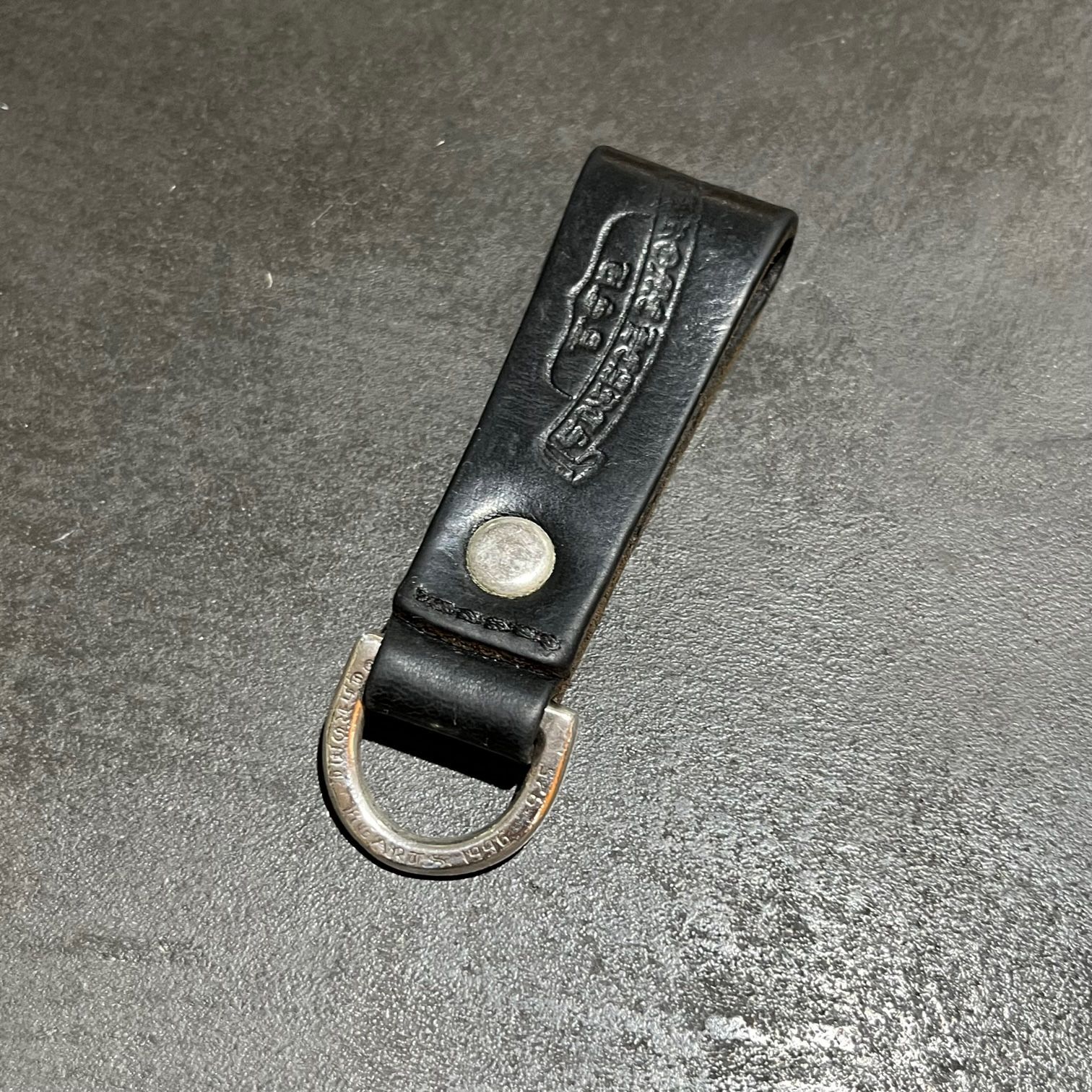 国内正規 CHROME HEARTS ベルトループ クロスボール Dカン レザー