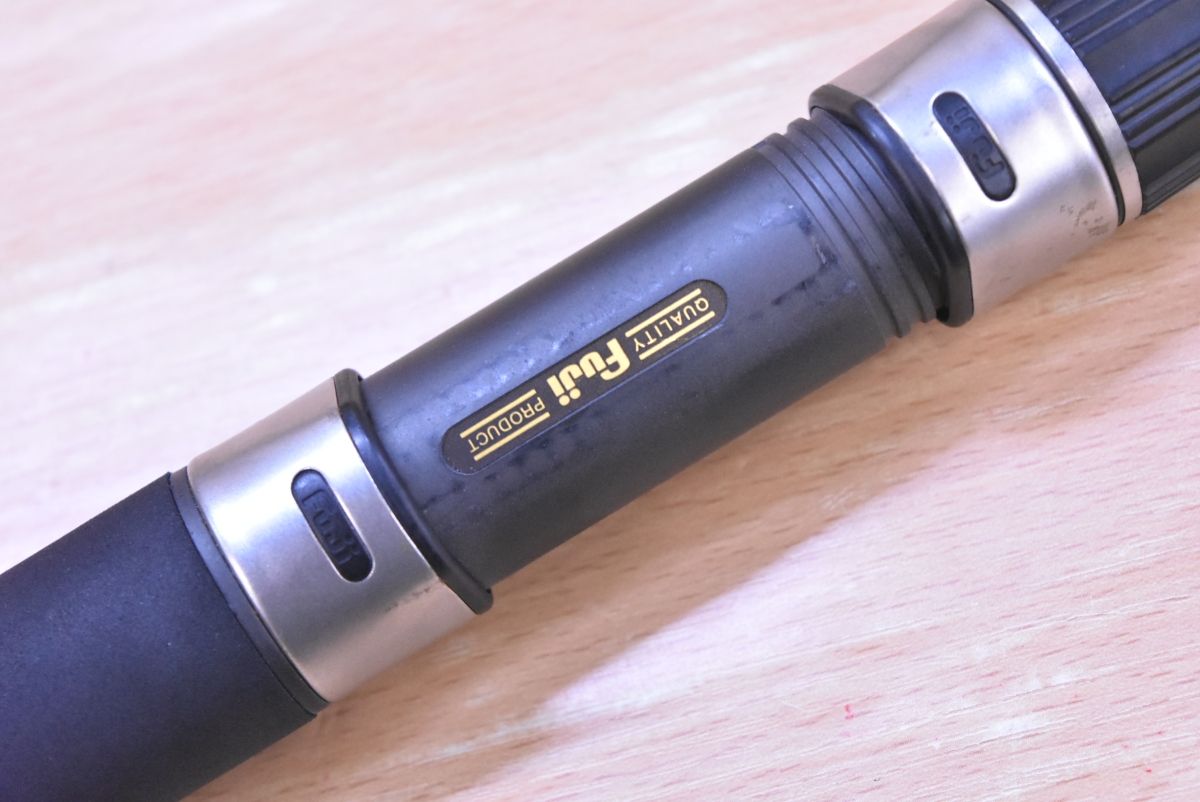 カーペンター ブラックマンバ 74|32 カスタム Carpenter Black Mamba スピニングロッド 2ピース キャスティング 青物 ヒラマサ WWW_OLIVIERBERNSTEIN_COM