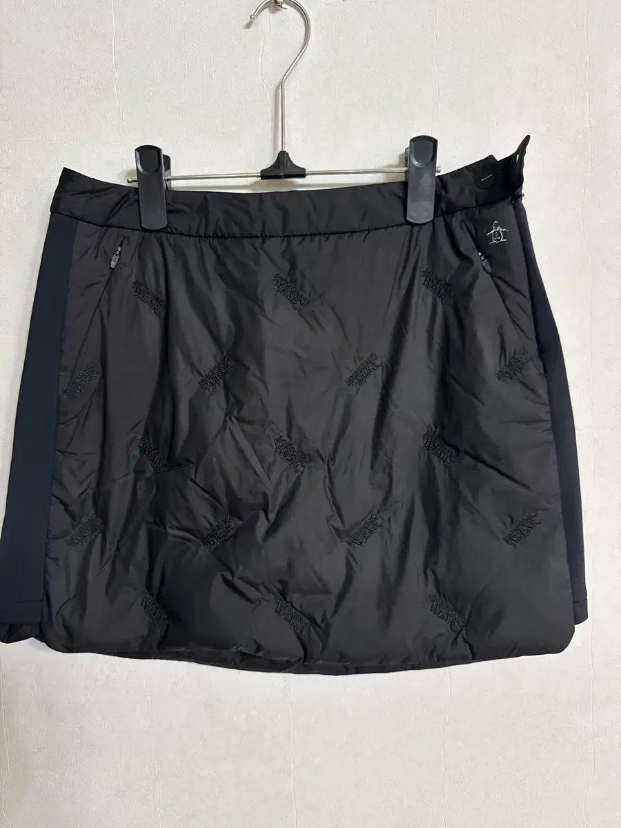 マンシングウェア ダウン スコート