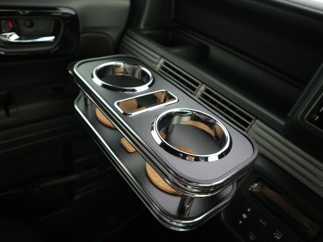 N VAN フロントテーブル レザーBK フルメッキ 携帯中 BILLOVLOGS_CO_UK