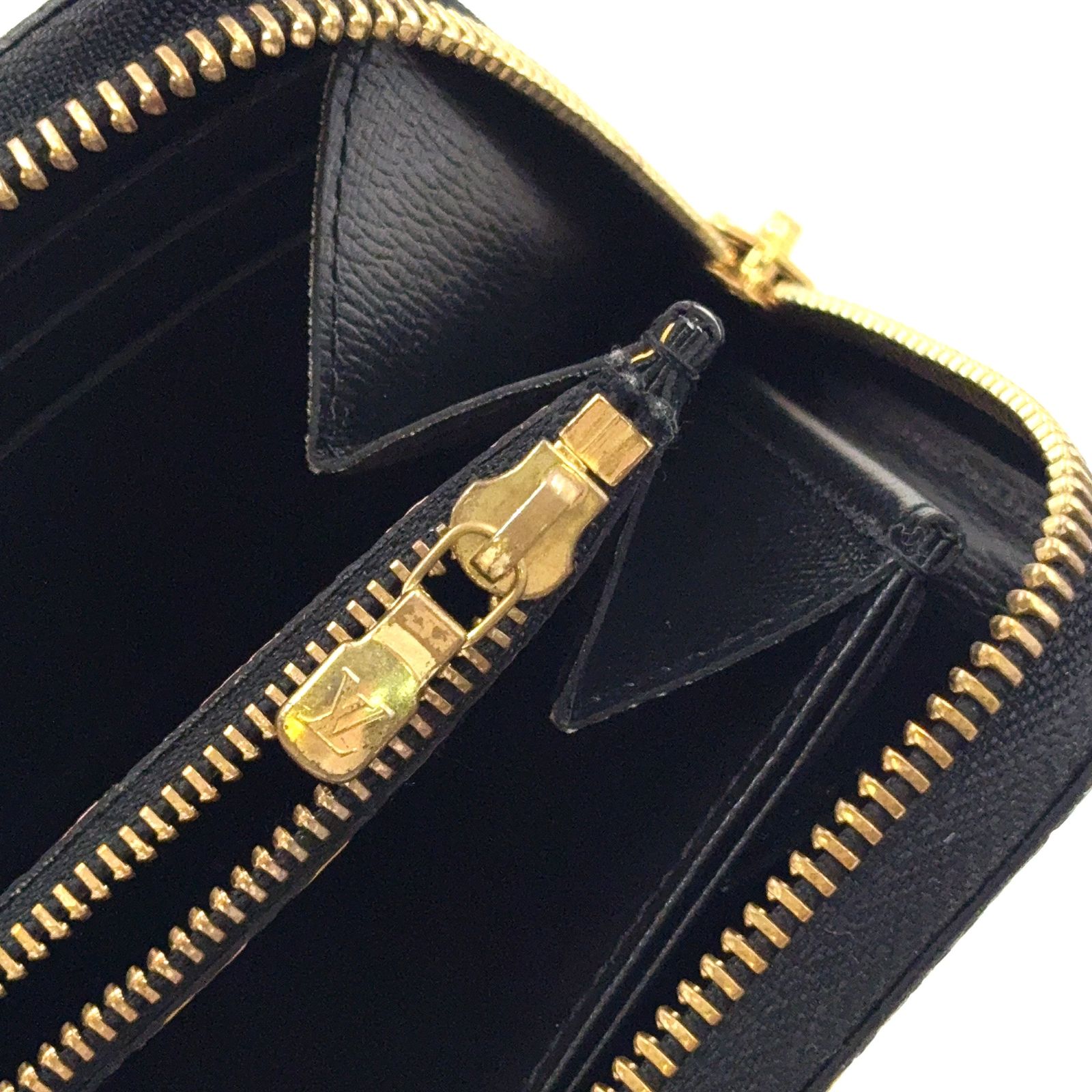 LOUIS VUITTON ワイルドアットハート ジッピーウォレット