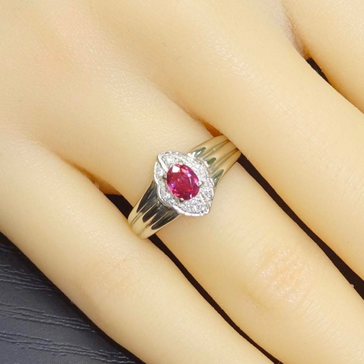 プラチナ pt900 天然ルビー0.46ct 天然ダイヤモンド0.03ct プラチナ pt900 天然ルビー0.46ct 天然ダイヤモンド0.03ct