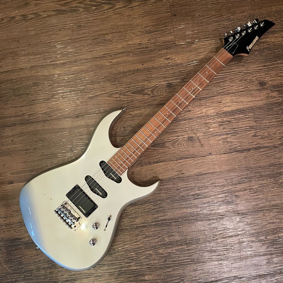 ギター FERNANDES Fernandes FGZ-1C エレキギター フェルナンデス -x733- - メルカリ