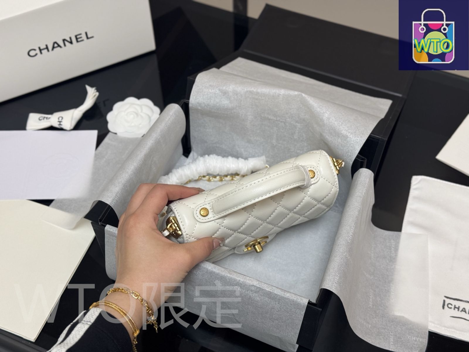 25C 大人気 ケリー【CHANEL】大人可愛い♡ ホワイト バッグ 数量限定版【アクセサリー感覚で】シャネル Kelly 偽物クラッチ