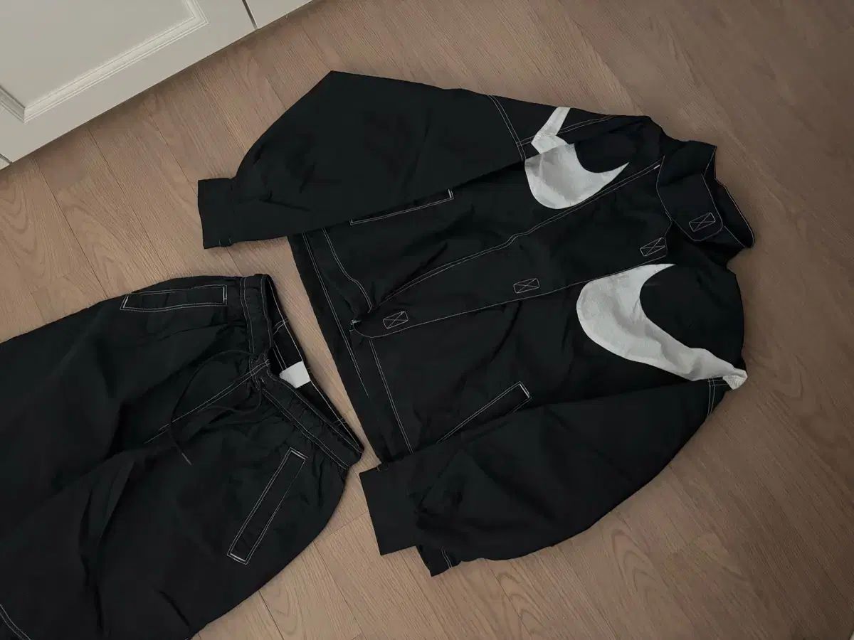ほぼ NIKE ナイキ オーバーサイズ ウィンドブレーカー ジョガーパンツセット レディース m