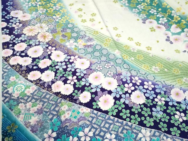 【華やか】⭐️金彩振袖⭐️縮緬⭐️雪輪重ね文様⭐️ 平和屋着物○豪華振袖 駒刺繍 片輪車花文 金糸 金彩 正絹 逸品