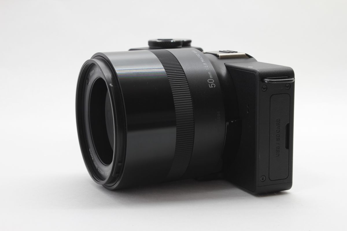SIGMA DP2 Merrill　デジタルカメラ　元箱・ビューファインダー付 SIGMA DP2 Merrillデジタルカメラ元箱・ビューファインダー付 【公式通販】