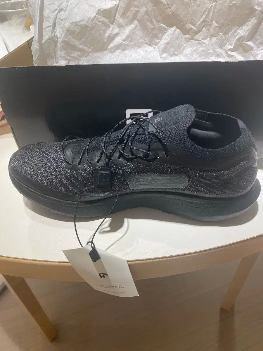 SALOMON サロモン パルサート 黒 235