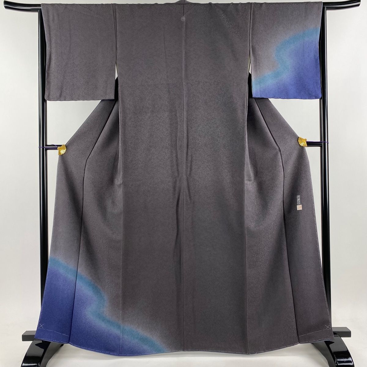 ゆらゆら感抜群！ガラスとても薄くて軽い円筒形のアルミ蓋付き駄菓子瓶