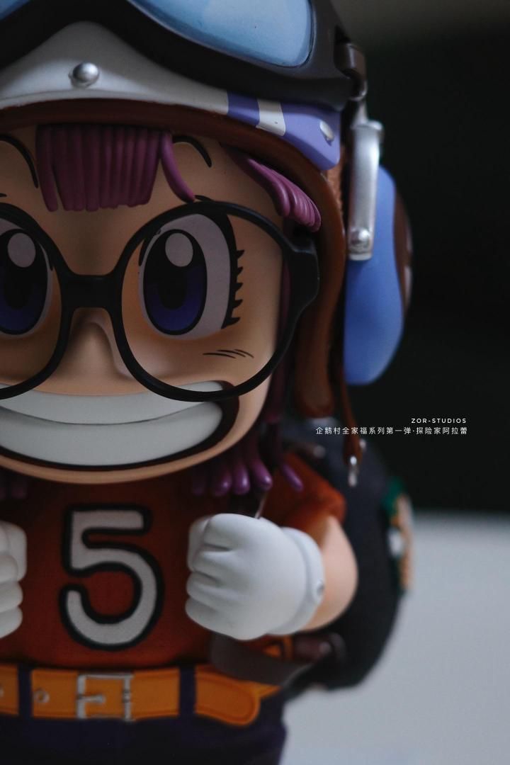 Dr.スランプ アラレちゃん 探検 ガレージキット スタチュー